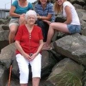 Meet your Posher, Debbie